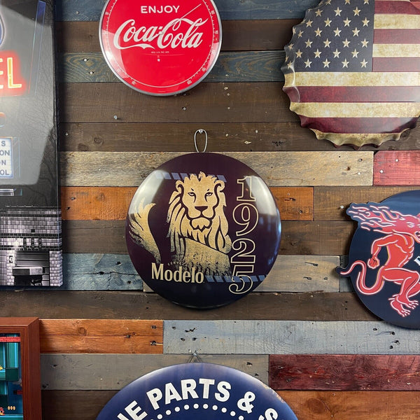 Modelo 1925 Golden Lion Dome and Rounded 16" Metal Sign