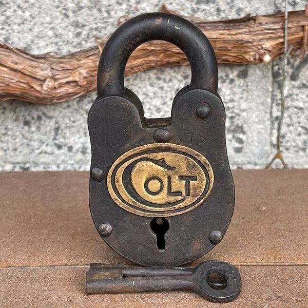 Colt Gun Cabinet Large Cast Iron Lock With 2 Working Keys and Antique Finish