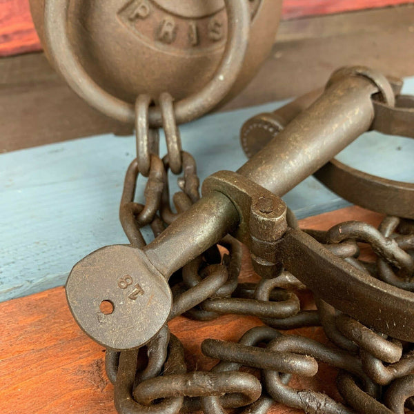 Alcatraz Prison Cast Iron Ball & Chain, Leg Irons Working Lock, Antique Finish 