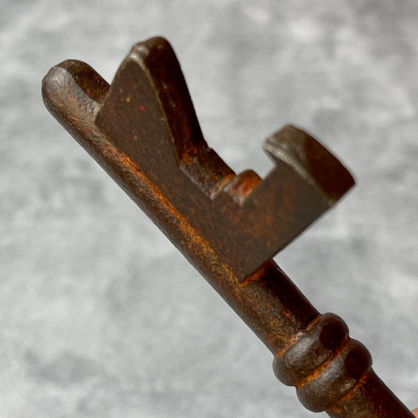 5" Cast Iron Bordello Key With Antique Finish