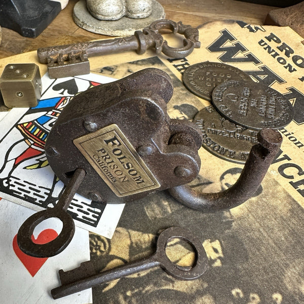 Folsom Prison California Cast Iron Gate Lock With 2 Keys Antique Style Decor