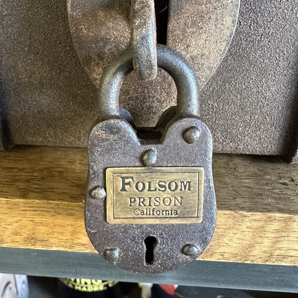 Folsom Prison California Cast Iron Gate Lock With 2 Keys Antique Style Decor
