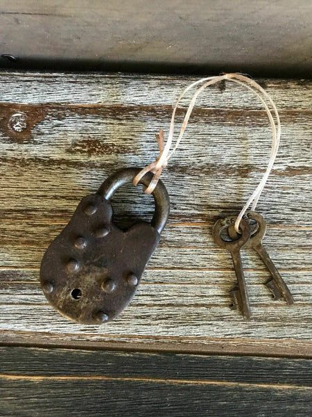 Folsom State Prison Cast Iron Working Lock With Keys